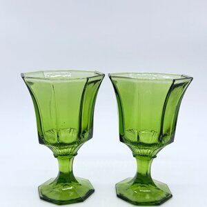 Set of 2 Vintage Avacado Independence Glass Co. MCM Wine Glasses 5.75" tall